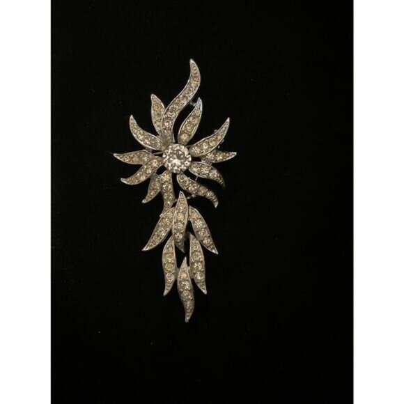 Vintage 1970 Sarah Coventry Rhinestone Starburst Brooch Silver-Tone Metal - Picture 2 of 16